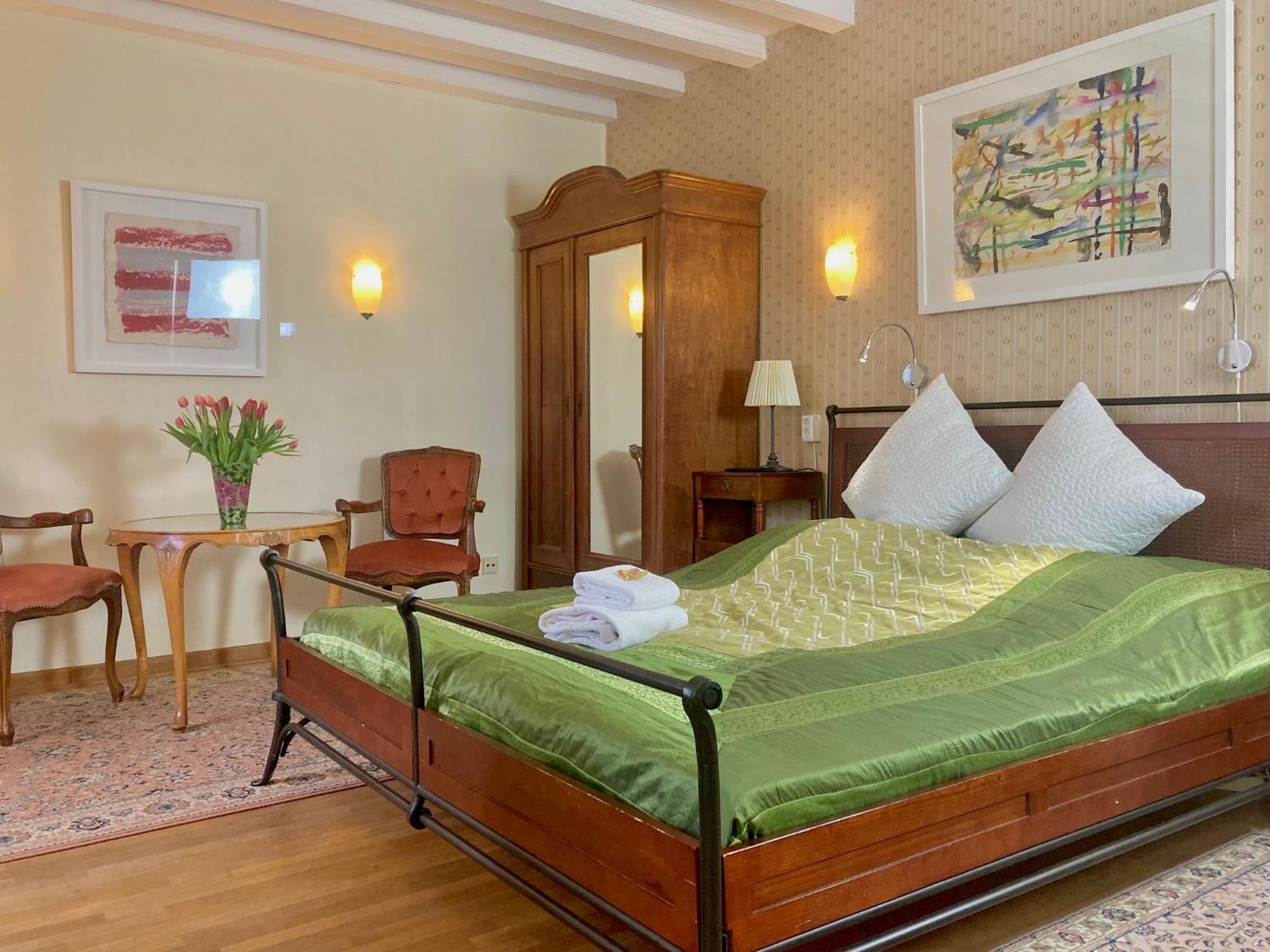 Rhein River Guesthouse - Direkt Am Rhein Leverkusen Ngoại thất bức ảnh